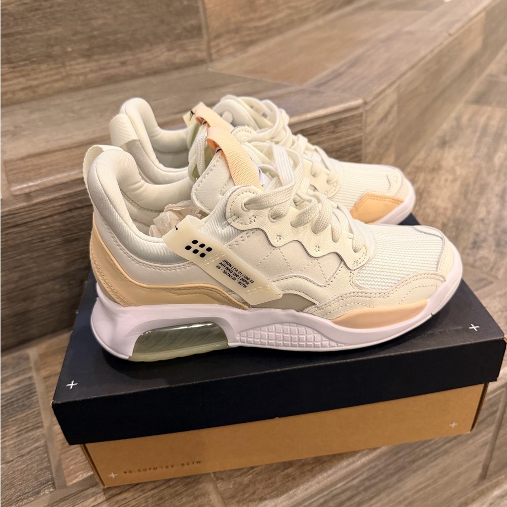 Air Jordan Wmns Jordan MA2 'Sail Lime Ice'